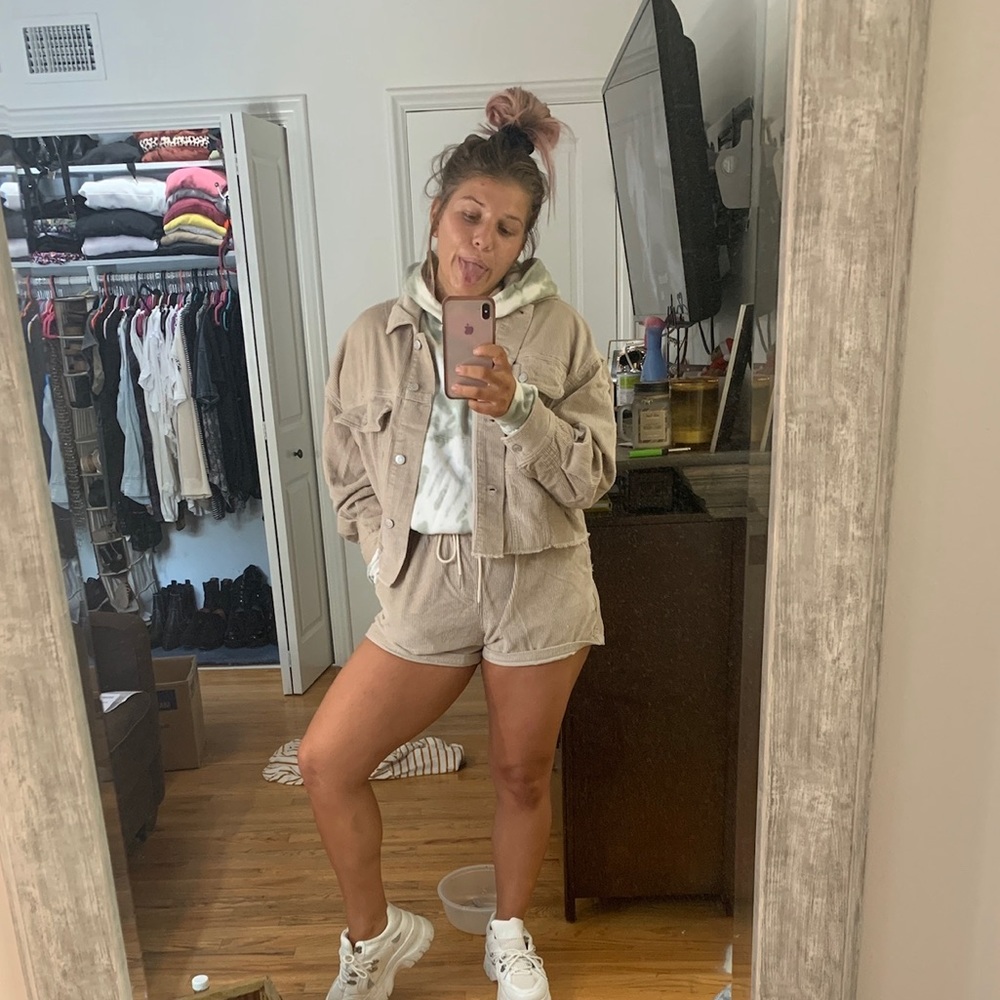 Courderoy shorts and jacket